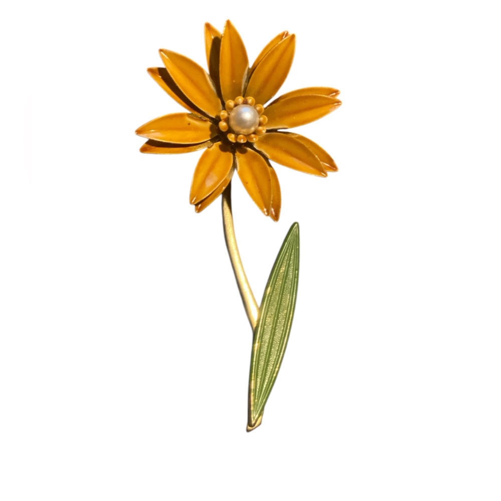 Vintage Enamel Yellow Daisy Pin Green Stem Medium Size 4”. Pearl Center.